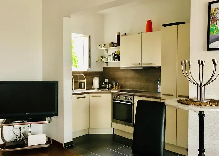 Grosses, Helles - Naehe Marburg & Giessen Homestay *